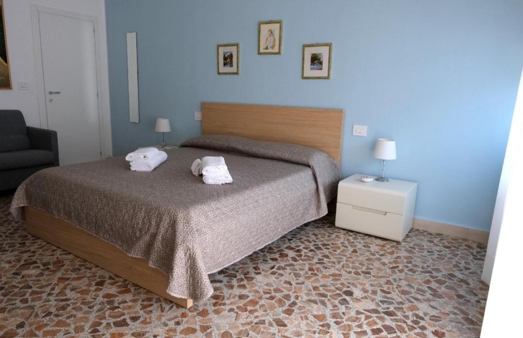 Sole & Luna Guest House Bari Dış mekan fotoğraf
