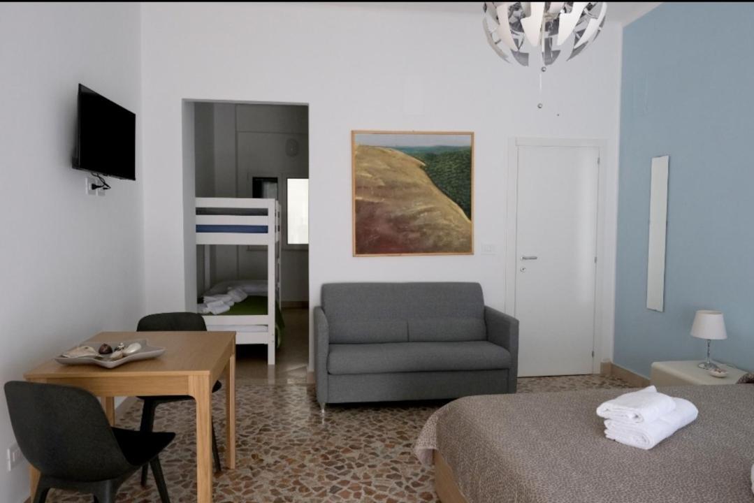 Sole & Luna Guest House Bari Dış mekan fotoğraf